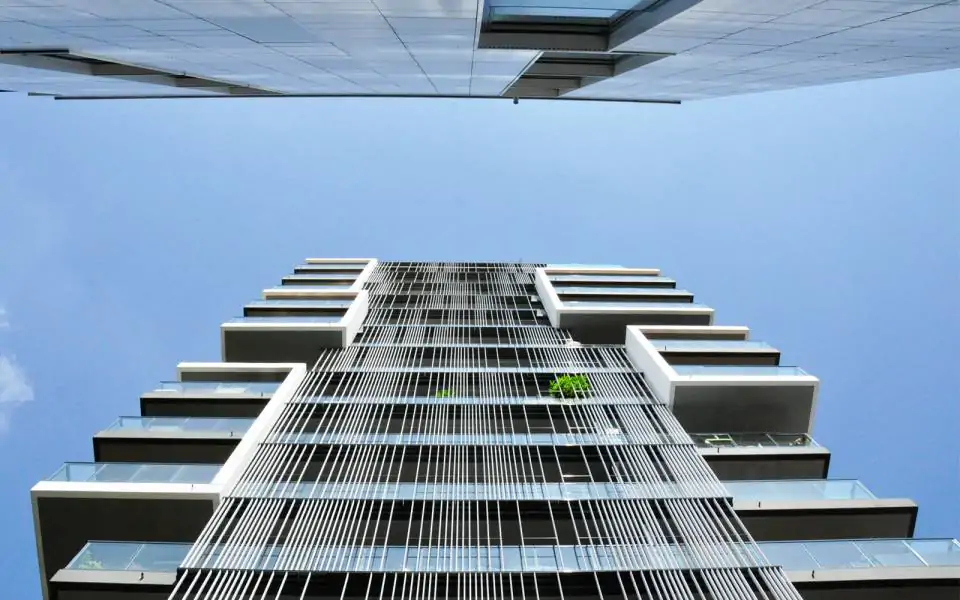 CET_SteinwegClausArchitekten_Molestina_Hochhaus_Fassade_Balkon_Duesseldorf_Wohnung_Toulouser_Allee_00006