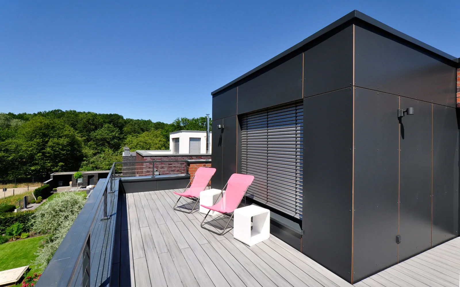 Einfamilienhaus Aufstockung Flachdach Dachterrasse