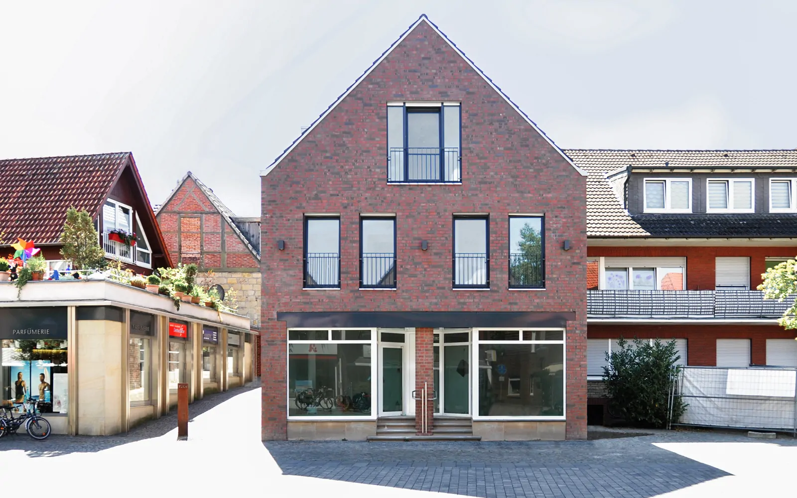 REV_SteinwegClausArchitekten_Mehrfamilienhaus_Nachverdichtung_Havixbeck_Klinker_00004